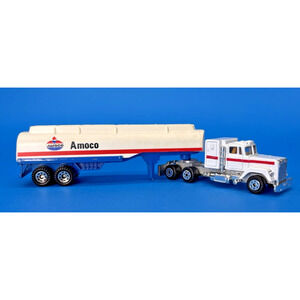 Vintage 82 Road Champs MACK/Matchbox HO 1/87 Diecast Amoco Semi Truck & Tanker